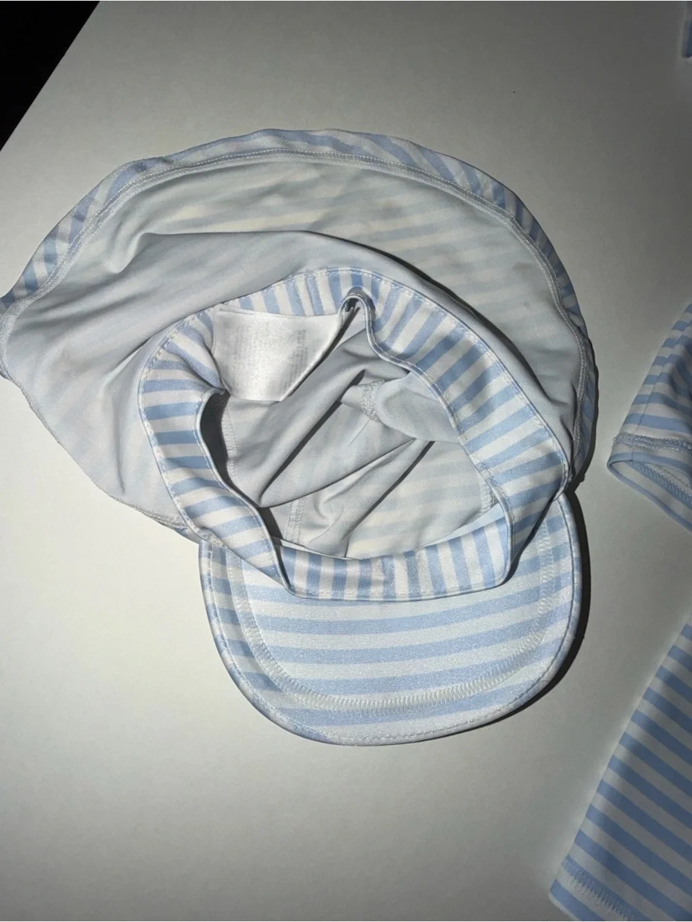 H&M Baby Blue & White Striped Swim Suit Set with Hat 9-12 months